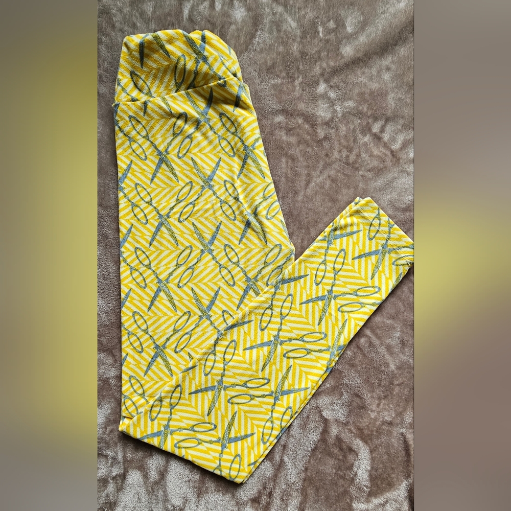 Lularoe One Size Scissor leggings